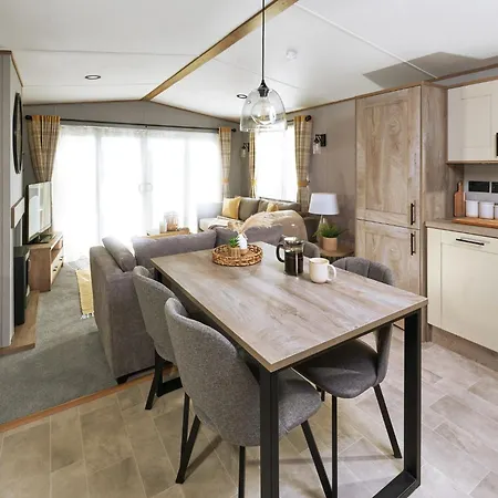 Burtree Lakes Holiday park *