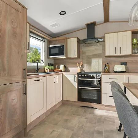 Burtree Lakes Holiday park *
