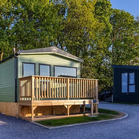 Burtree Lakes Holiday park